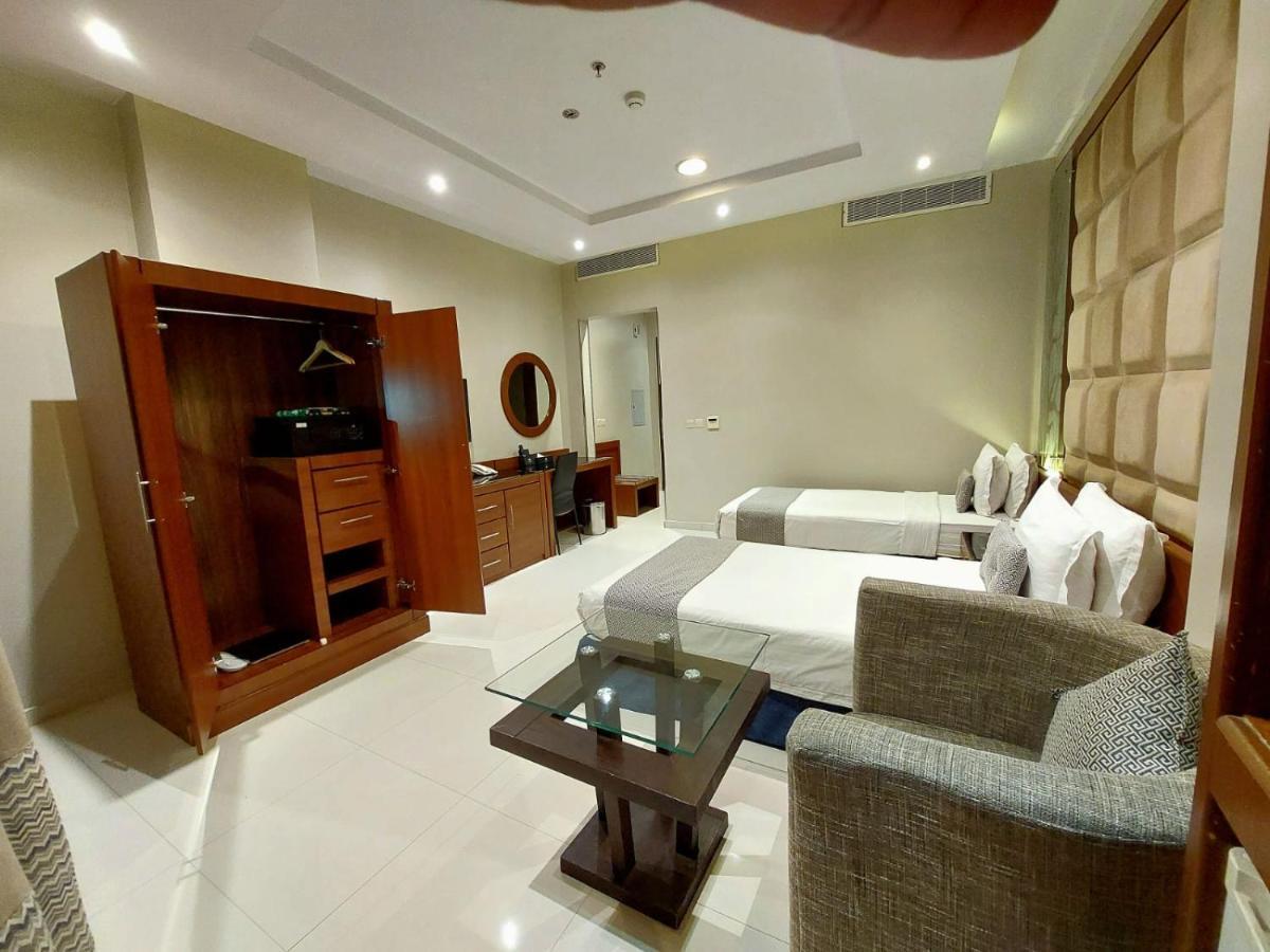 Al Muhaidb Down Town - King Fahd Road Riyadh Eksteriør billede
