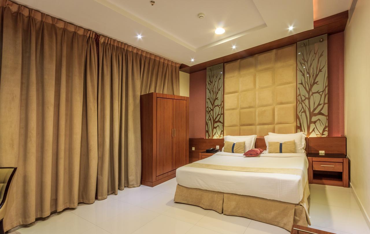 Al Muhaidb Down Town - King Fahd Road Riyadh Eksteriør billede